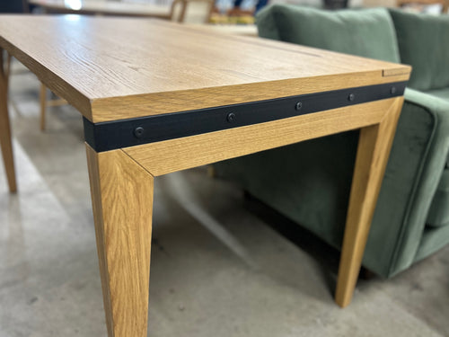 Madera 54in Desk - Oak