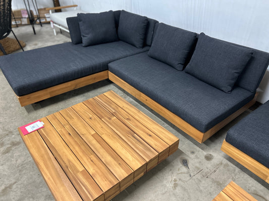 Lubek 82.5" Outdoor Low Left Sectional Set - Slate Gray