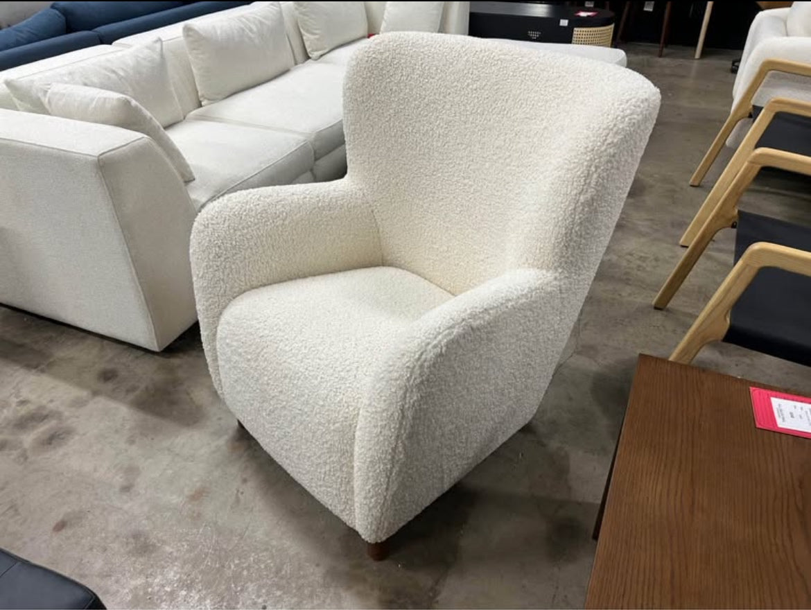 Archie 31.5in Lounge Chair - Short Shearling White