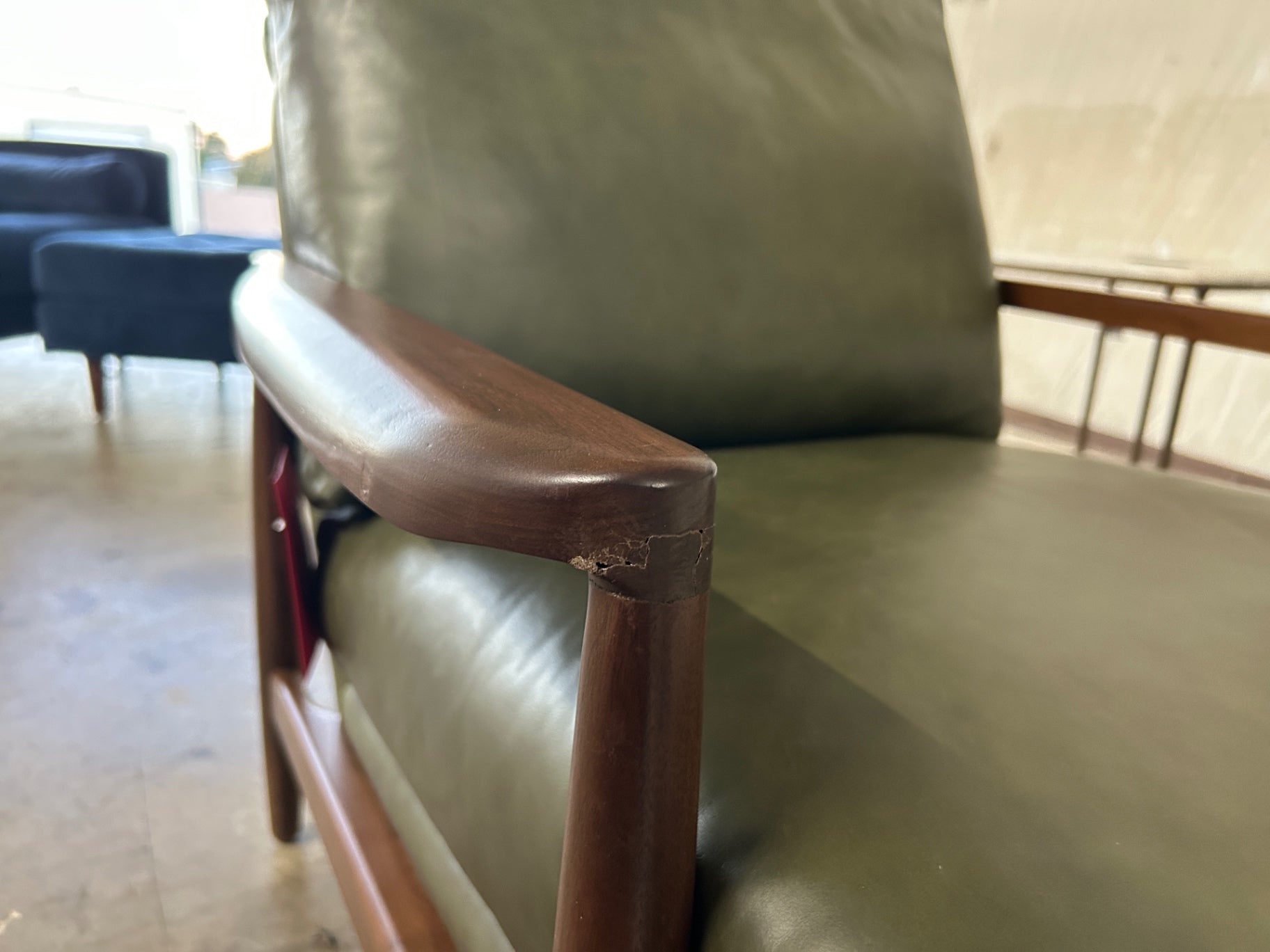 Bavel Lounge Chair-Charme Green