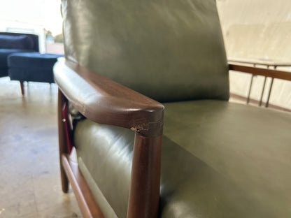 Bavel Lounge Chair-Charme Green