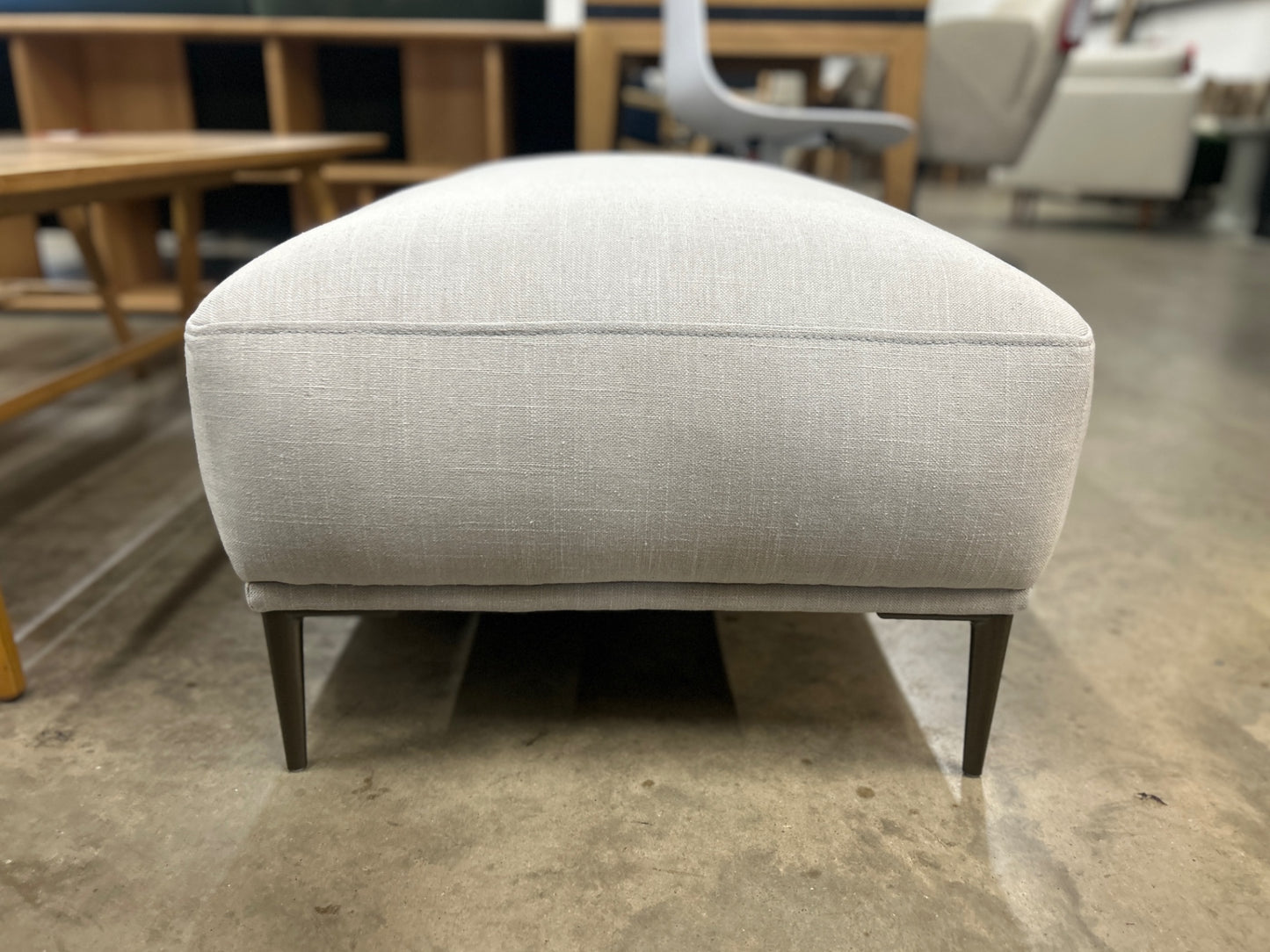 Abisko 45.5in Ottoman - Welsh Gray