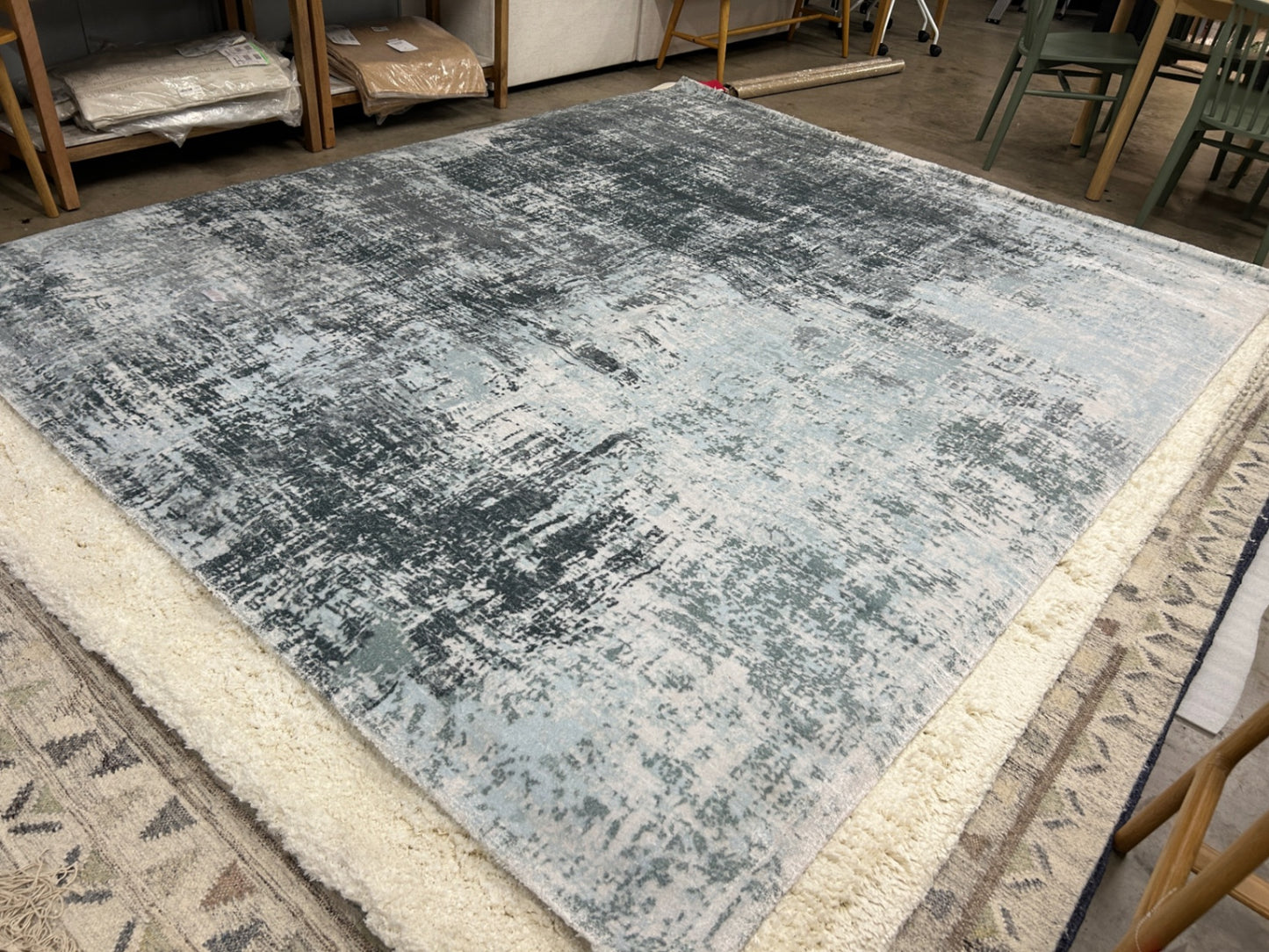 Berge 8 x 10 Rug - Blue Wash