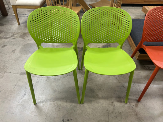 Pair of Dot Outdoor Stackable Dining Chairs - Citrus Green