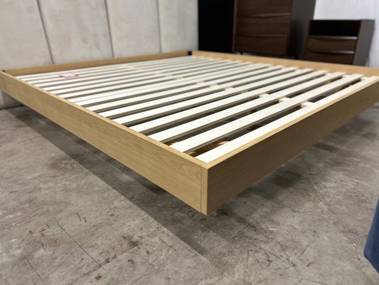 Basi King Bed Frame - White Oak