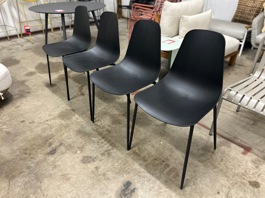 Set of 4 Svelti Dining Chairs - Black