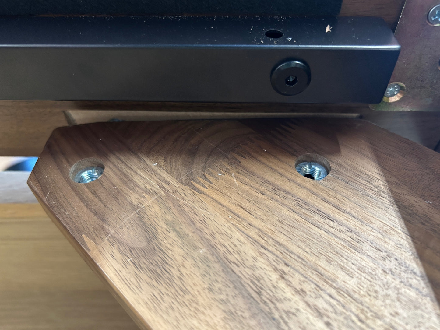 **see condition** Nera Queen Low Profile Bed With Nightstands Set - Walnut