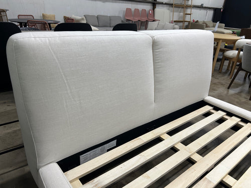 Abisko Queen Bed - Quartz White