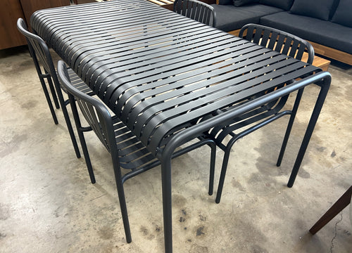 The Sarek Dining Set - Black