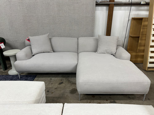 Abisko 94.5in Right Sectional - Welsh Gray, Performance Fabric