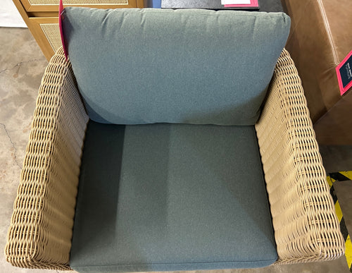 Aby 33" Outdoor Lounge Chair - Dravite Green