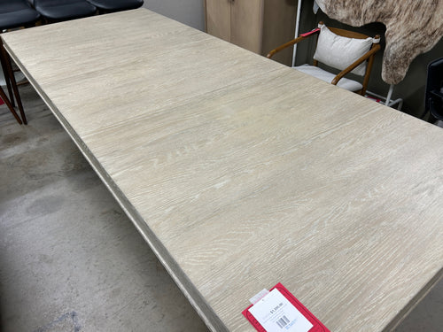 Hooker Furniture Cascade Extendable Dining Table