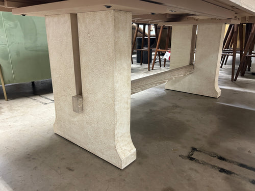 Hooker Furniture Cascade Extendable Dining Table