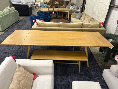 Seno Extendable Dining Table & Bench- Oak