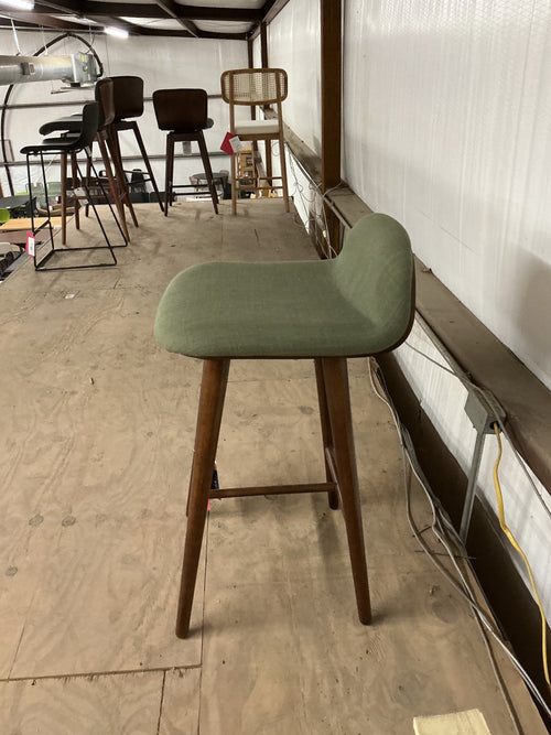 Sede Counter Stool - Walnut and Olio Green