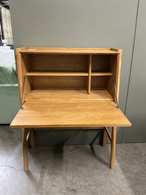 Fantol 35.5" Cabinet Desk - Natural Oak