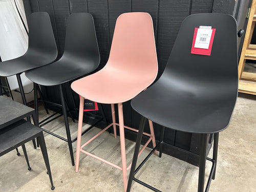 Svelti Counter Stool - Dusty Pink