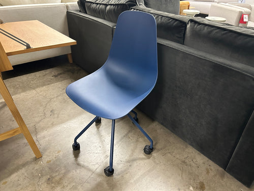 Svelti Office Chair - Berry Blue