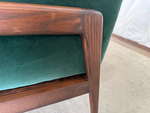 Nord 29" Velvet Lounge Chair - Balsam Green