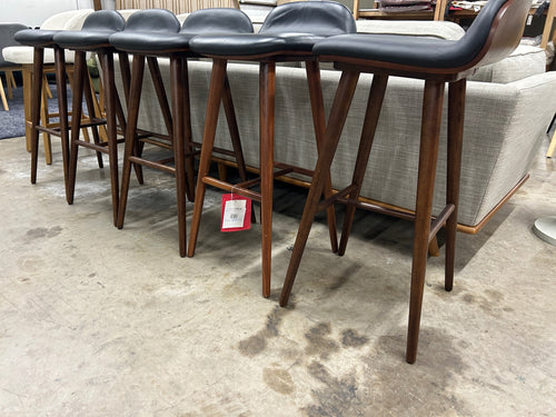Set of 5 Sede Leather Bar Stools - Walnut And Black