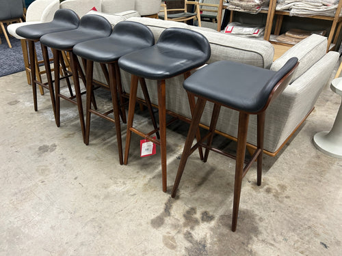 Set of 5 Sede Leather Bar Stools - Walnut And Black