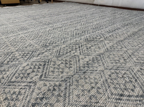 Axill 9 X 12 Indoor/Outdoor Rug - Blue Diamond