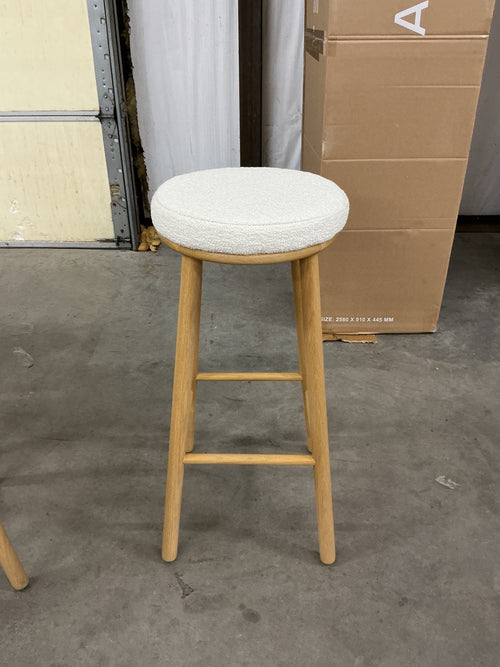 Set of 4 Nurmi Counter Stools - White Oak And Ivory Wool Bouclé