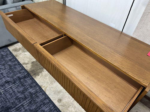 Kouva 6-Drawer Dresser - Smoked Oak