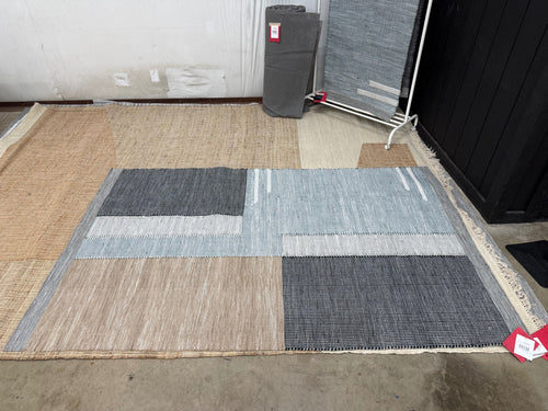 Elko 5 X 8 Indoor/Outdoor Rug - Geode