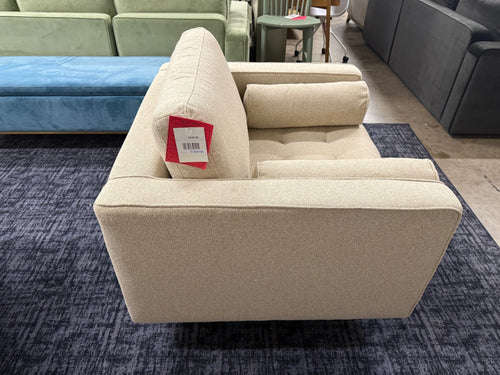 Sven 42" Tufted Lounge Chair - Ratine Buff