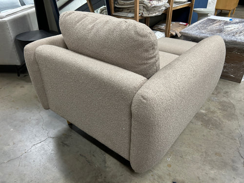 Sanders 37in Lounge Chair - Sandstone Wool Boucle