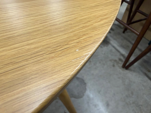 Seno 36” Round Dining Table - Oak