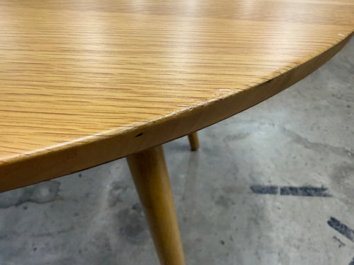 Seno 36” Round Dining Table - Oak