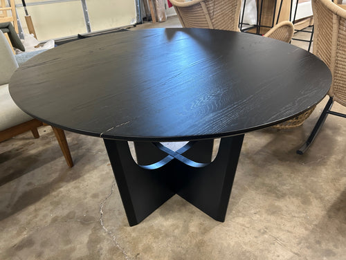 *CLEARANCE* Tovi 48” Round Dining Table - Black