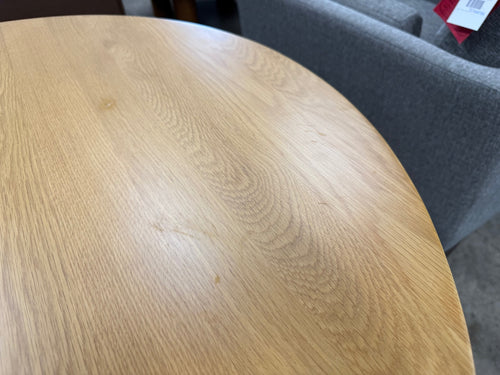 Seno 36" Round Dining Table - Oak