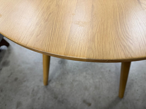 Seno 36" Round Dining Table - Oak