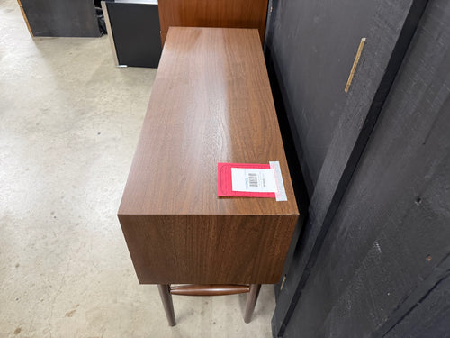 Lenia 39.25" Console - Walnut