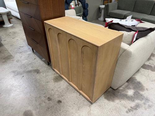 Prima 37" Cabinet - White Oak