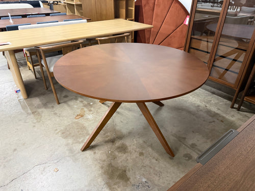 Conan 54" Round Dining Table - Walnut