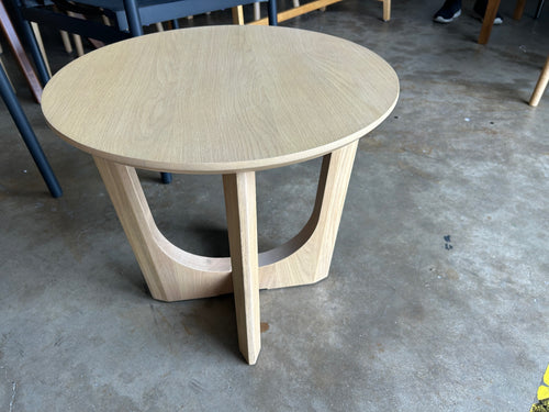 Tovi Side Table - Oak