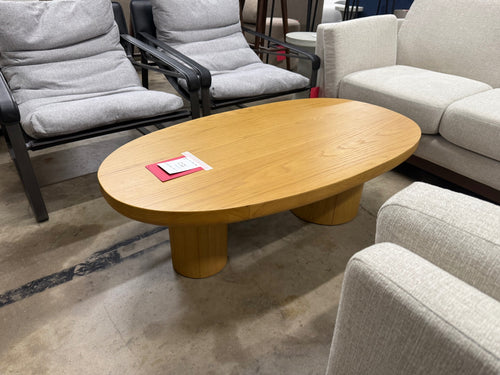 Baarlo 46" Coffee Table - Oak