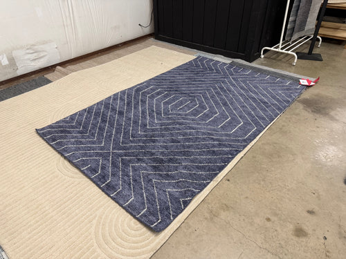 Parallel 5 X 8 Rug - Wave Blue / White