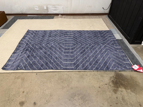 Parallel 5 X 8 Rug - Wave Blue / White