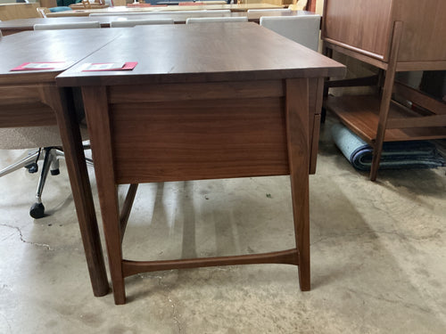 Krossa 58.5" Desk - Walnut