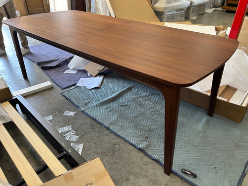 Plumas 92.5" - 112" Extendable Dining Table - Walnut
