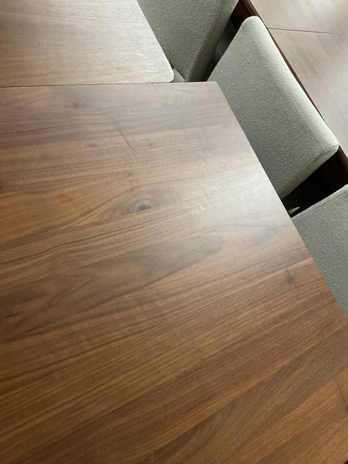 Krossa 58.5" Desk - Walnut