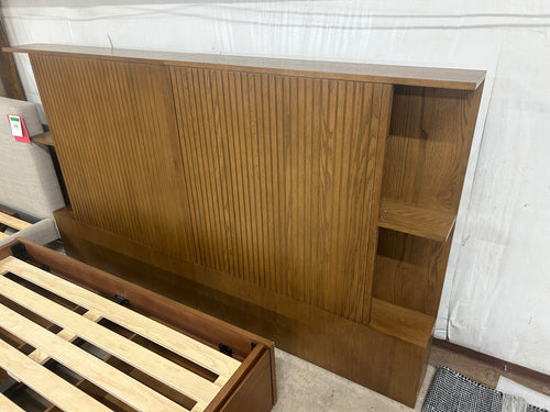 Kouva Queen Storage Headboard - Smoked Oak