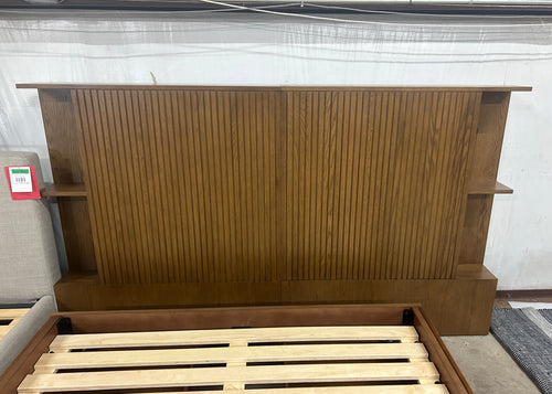 Kouva Queen Storage Headboard - Smoked Oak