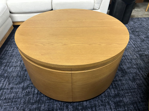 Maren 32" Storage Coffee Table - Natural Oak