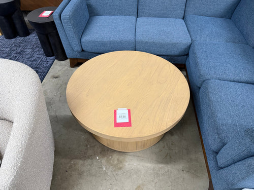 Avenla 36" Coffee Table - Natural
